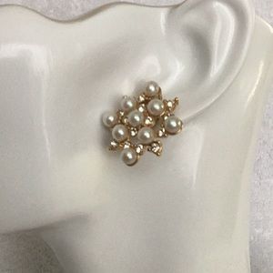 Vintage Pearl Earrings with Crystals